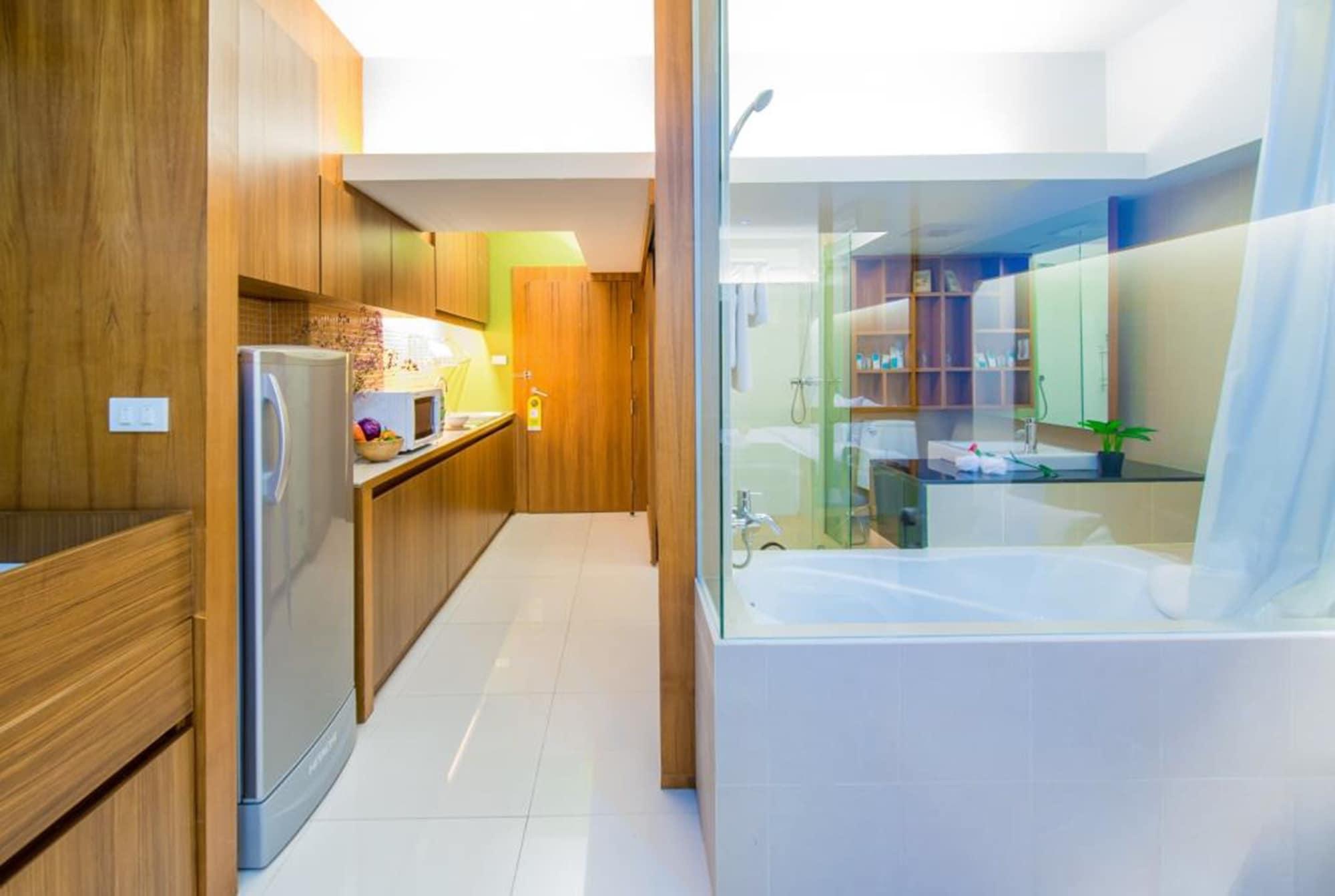 Laemtong Serviced Apartment Si Racha Exterior foto