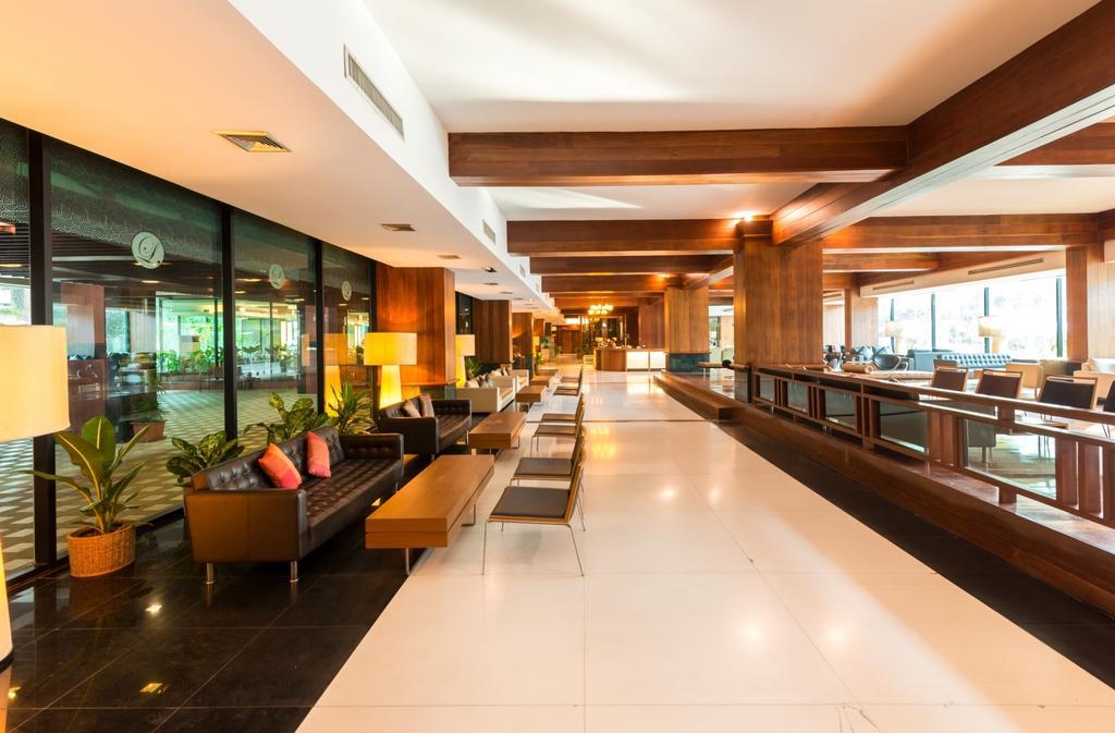Laemtong Serviced Apartment Si Racha Exterior foto