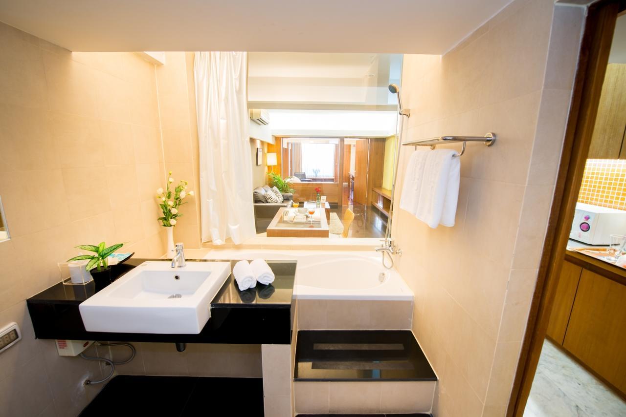 Laemtong Serviced Apartment Si Racha Exterior foto